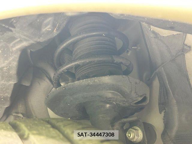 Toyota AQUA 2022-12 8312950-19