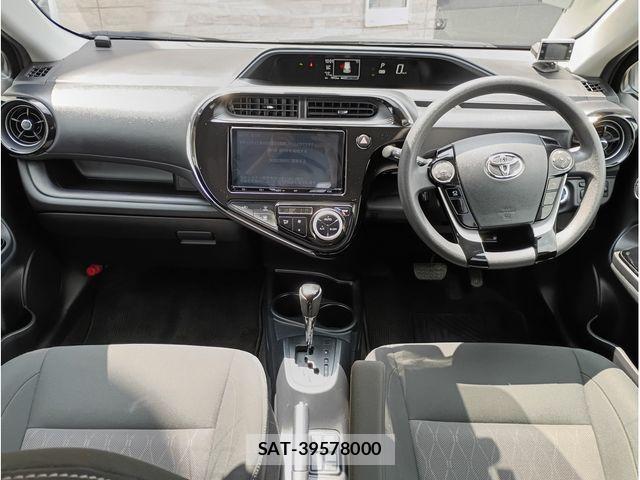 Toyota AQUA 2020-12 8312990-6