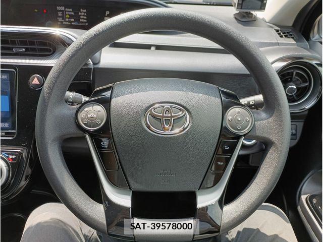 Toyota AQUA 2020-12 8312990-7