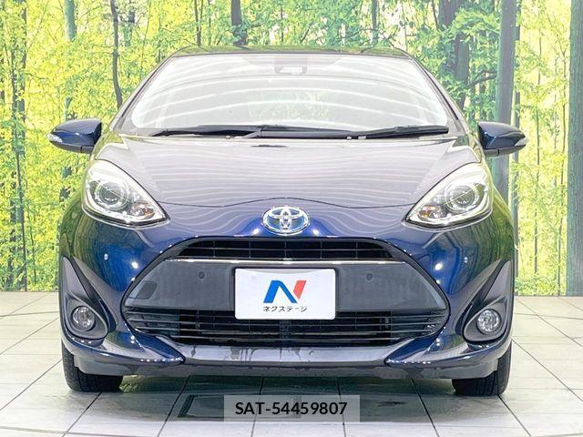 Toyota AQUA 2019-07 8313008-12
