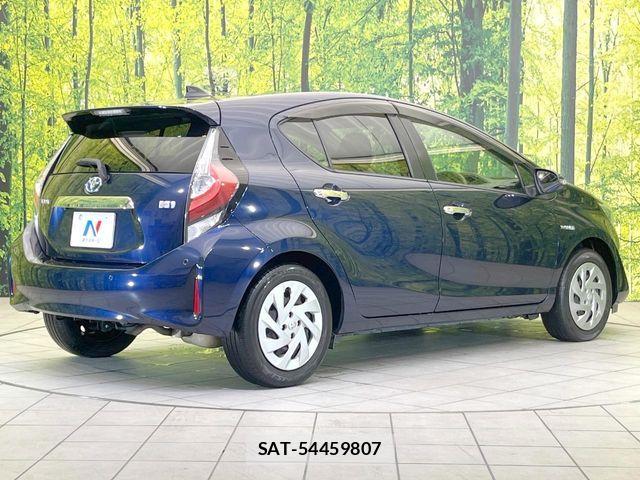 Toyota AQUA 2019-07 8313008-15