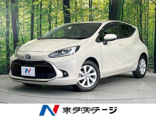 Toyota AQUA 2022-11 8312948-0