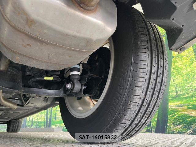 Toyota AQUA 2022-11 8312948-19
