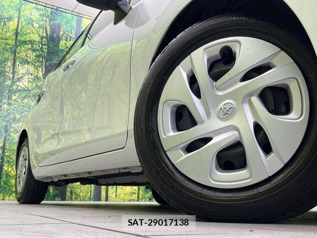 Toyota AQUA 2022-07 8312978-12