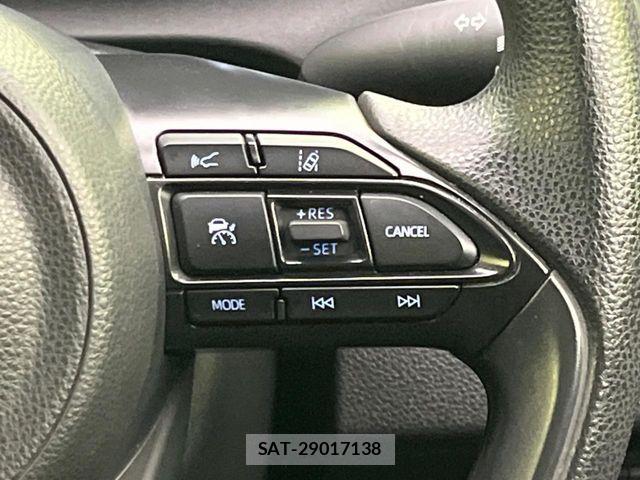 Toyota AQUA 2022-07 8312978-4