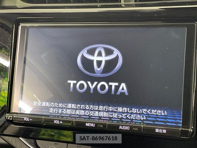 Toyota AQUA 2017-02 8312996-4