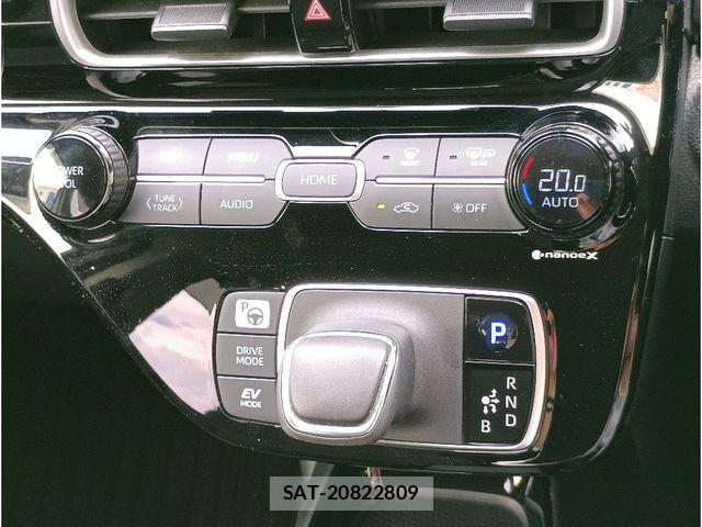 Toyota AQUA 2021-11 8312987-14