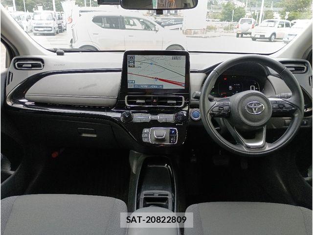 Toyota AQUA 2021-11 8312987-2