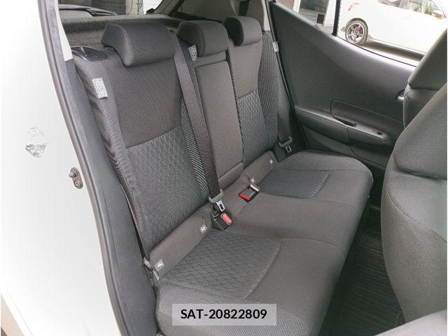 Toyota AQUA 2021-11 8312987-7