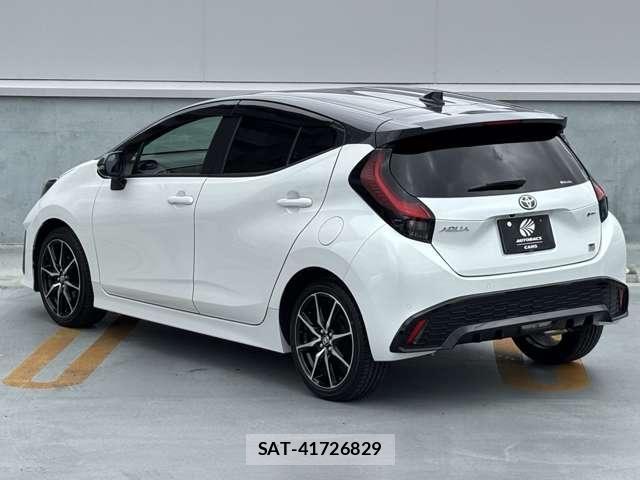 Toyota AQUA 2025-03 8312940-10