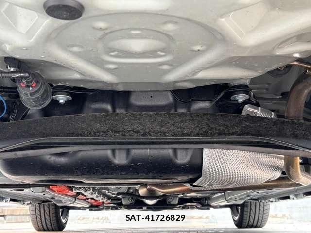 Toyota AQUA 2025-03 8312940-11