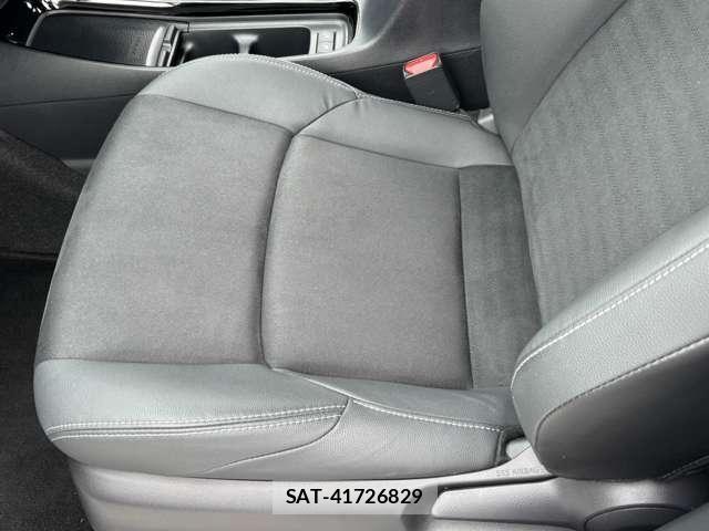 Toyota AQUA 2025-03 8312940-27