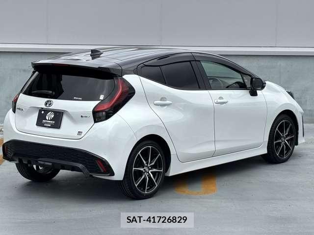 Toyota AQUA 2025-03 8312940-2