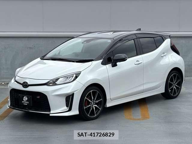 Toyota AQUA 2025-03 8312940-5