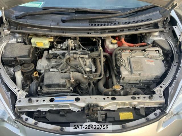 Toyota AQUA 2012-06 8313050-21