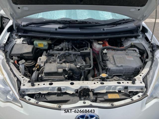Toyota AQUA 2014-01 8313022-21