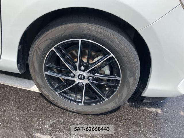Toyota AQUA 2014-01 8313022-6