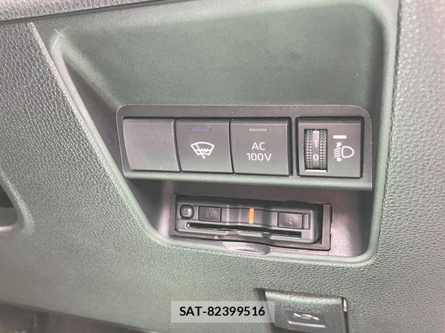 Toyota AQUA 2023-08 8312973-9