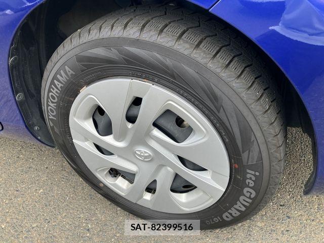 Toyota AQUA 2023-08 8312973-18