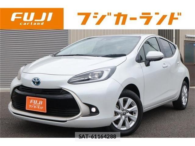 Toyota AQUA 2025-02 8312939-0