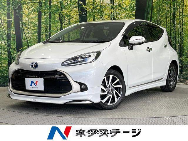 Toyota AQUA 2022-01 8312943-0