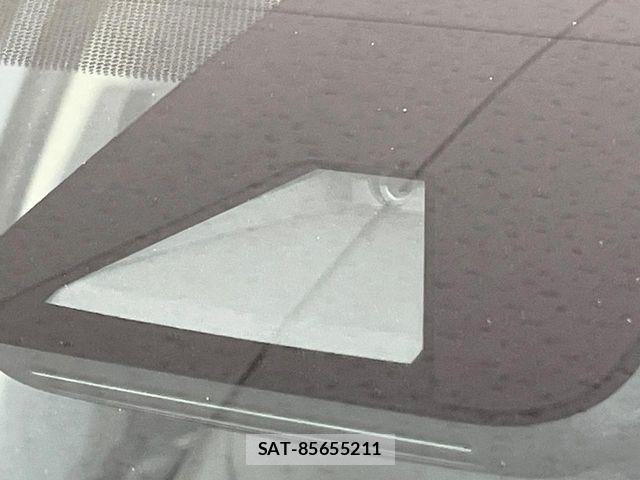 Toyota AQUA 2022-01 8312943-3