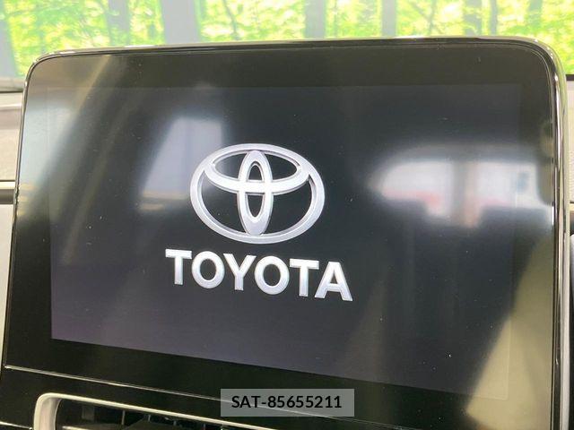 Toyota AQUA 2022-01 8312943-4