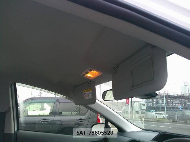 Toyota AQUA 2019-04 8312992-15