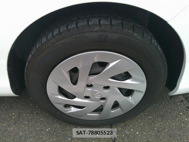Toyota AQUA 2019-04 8312992-26