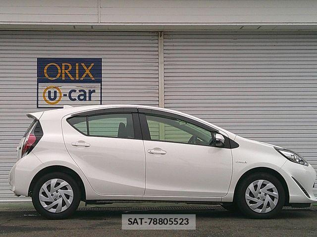 Toyota AQUA 2019-04 8312992-4