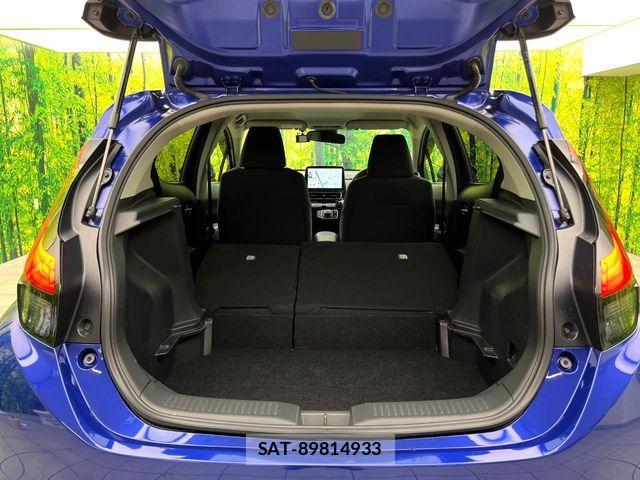 Toyota AQUA 2022-03 8312946-9