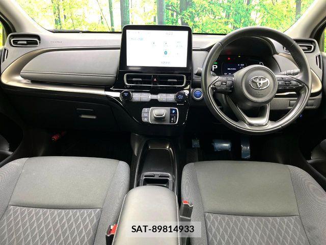 Toyota AQUA 2022-03 8312946-1