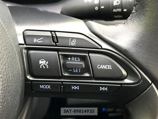Toyota AQUA 2022-03 8312946-5