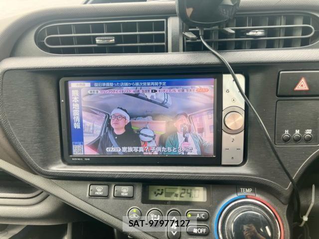 Toyota AQUA 2012-03 8313027-20