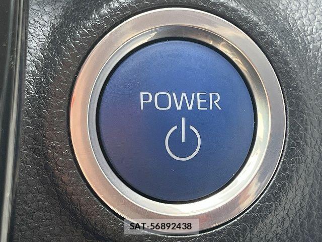 Toyota AQUA 2022-03 8312947-16