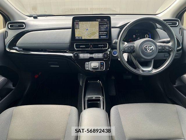 Toyota AQUA 2022-03 8312947-1