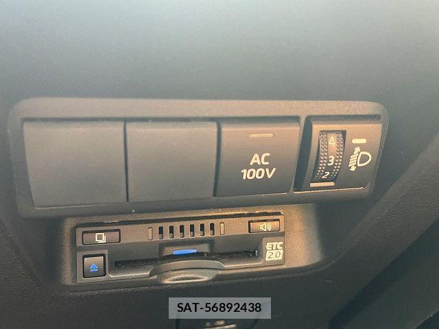 Toyota AQUA 2022-03 8312947-23