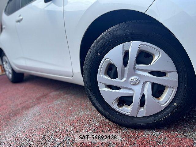Toyota AQUA 2022-03 8312947-26