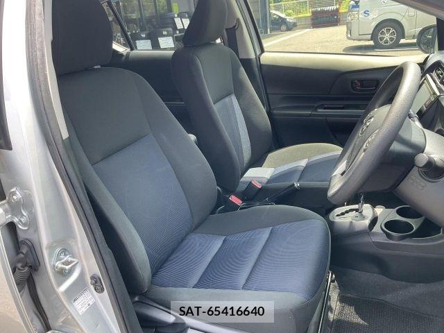 Toyota AQUA 2016-03 8312999-14