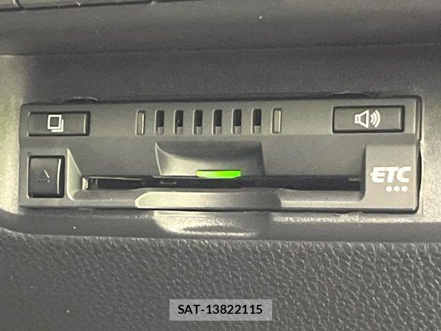 Toyota AQUA 2024-04 8312944-5