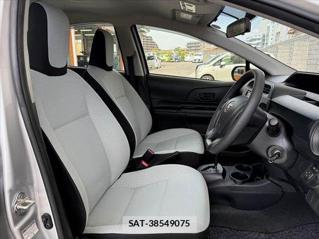 Toyota AQUA 2021-07 8312993-15