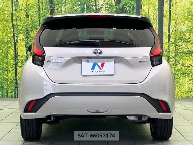 Toyota AQUA 2025-02 8312941-15