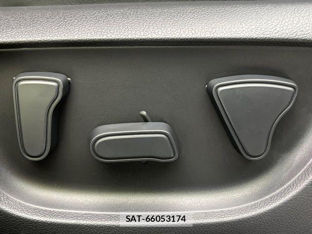 Toyota AQUA 2025-02 8312941-8