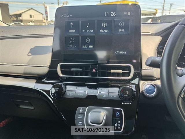 Toyota AQUA 2022-07 8312963-19