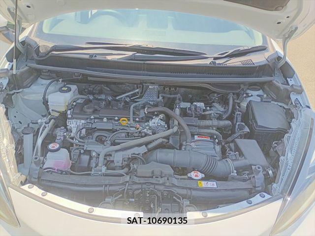 Toyota AQUA 2022-07 8312963-29