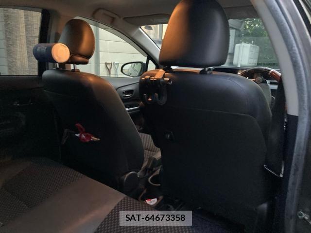 Toyota AQUA 2017-08 8313021-13