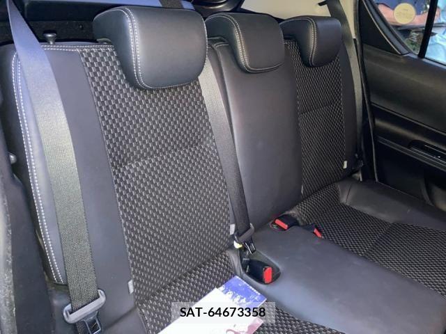 Toyota AQUA 2017-08 8313021-14