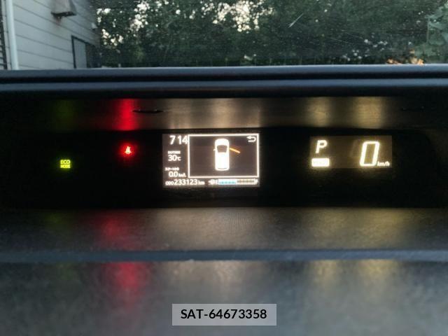 Toyota AQUA 2017-08 8313021-21