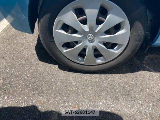 Toyota AQUA 2013-07 8313037-7