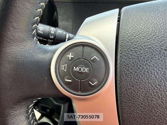 Toyota AQUA 2015-09 8313004-26
